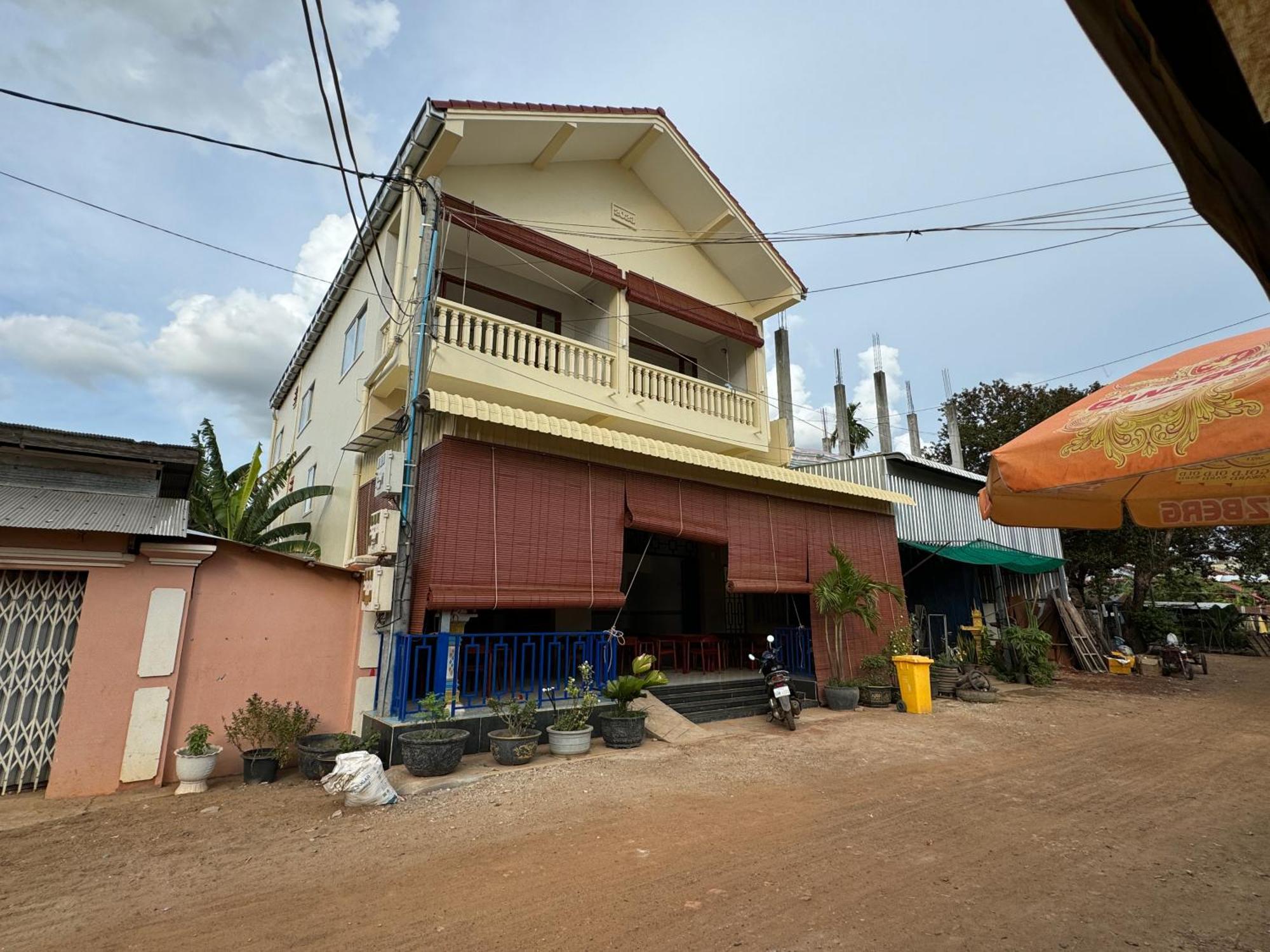 Dary'S Village Guesthouse & Restaurant Phumi Chong Kaoh Экстерьер фото